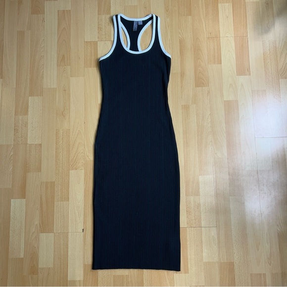 Sweaty Betty Resort Rib Racer Back Tank Midi Dress Size 6 Black & White - Picture 9 of 14